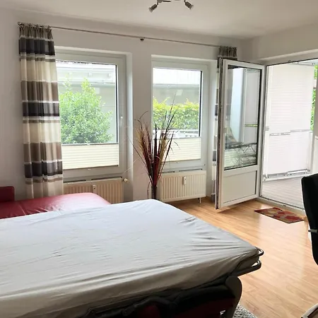 Komfortable Mit Terrasse Auf