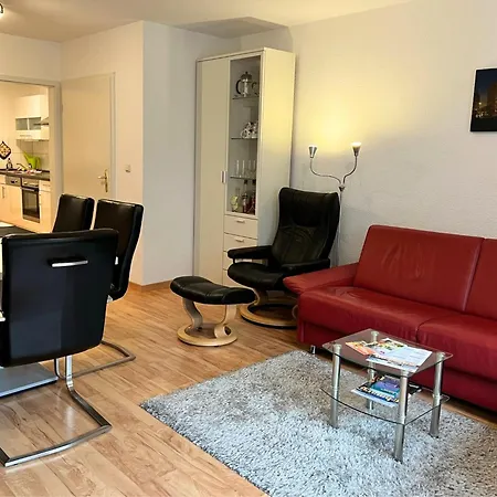 Komfortable Mit Terrasse Auf Διαμέρισμα *